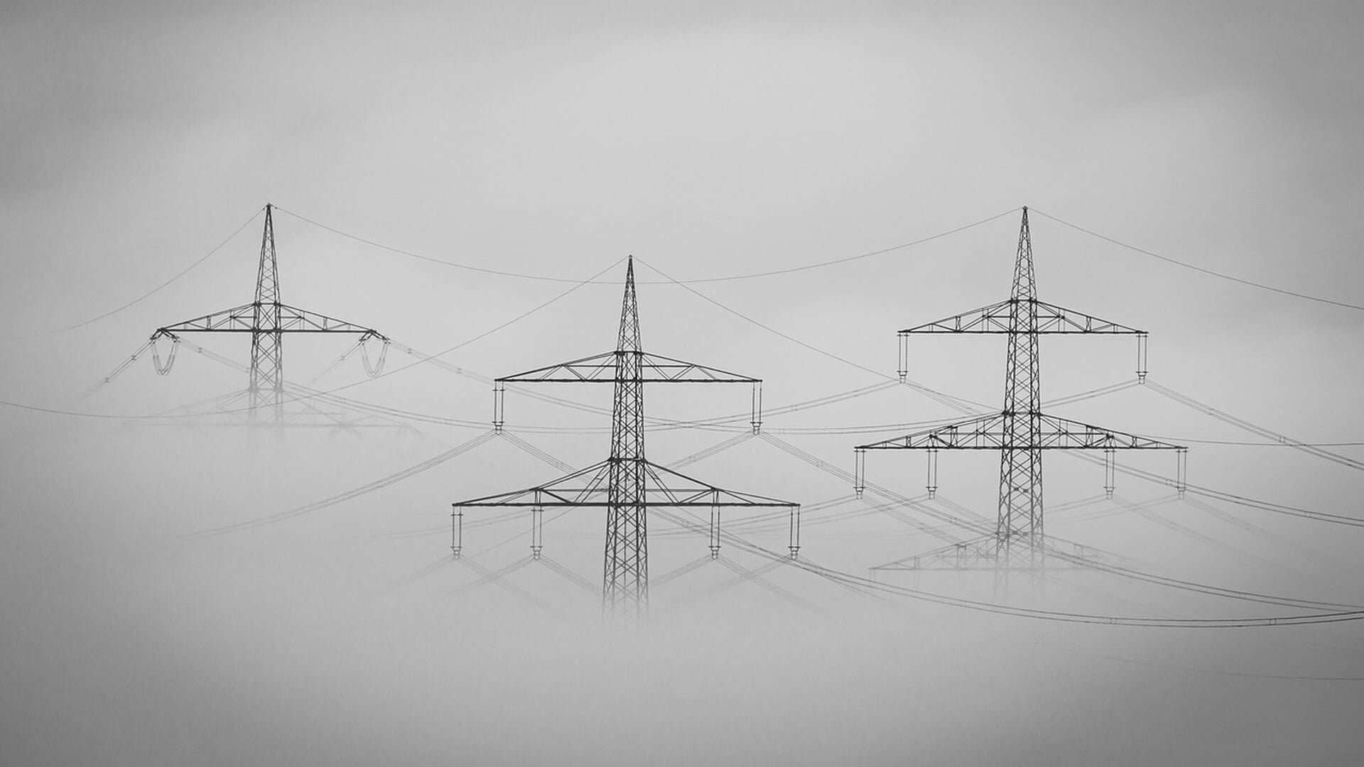 Stroomstoring in Balgoij en Wijchen treft duizenden huishoudens, monteurs werken aan herstel