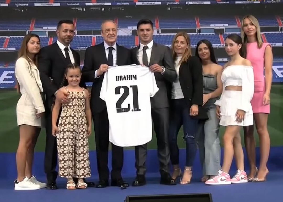 Brahim Diaz Moeder