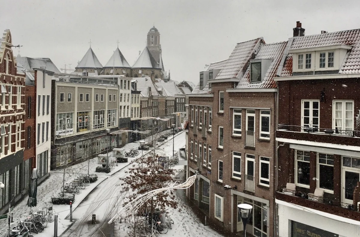 14-daagse weersverwachting Amsterdam januari 2026: sneeuw, vorst en kans op regen