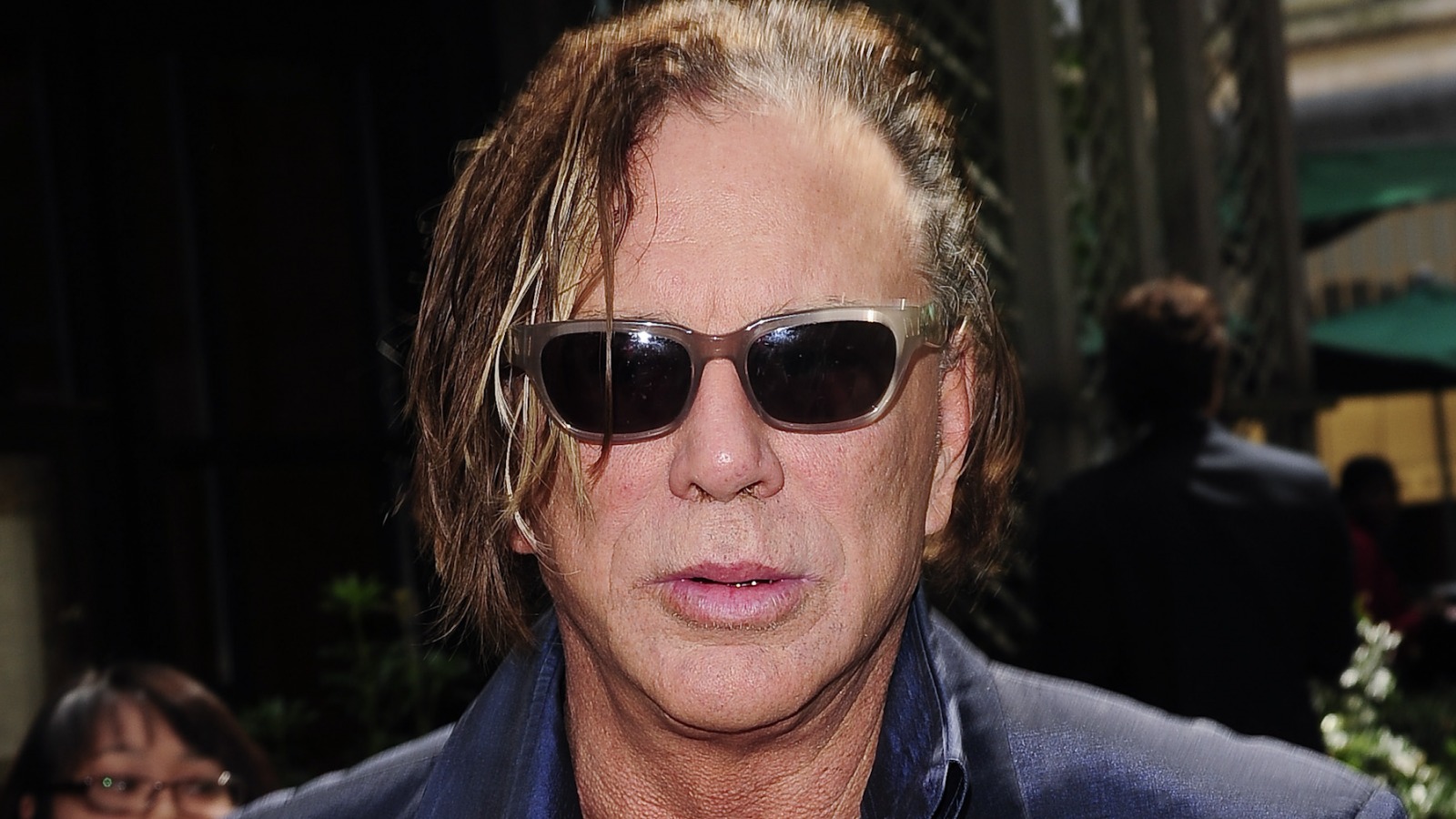 Mickey Rourke net worth 2026 zo rijk is de Hollywoodster nu
