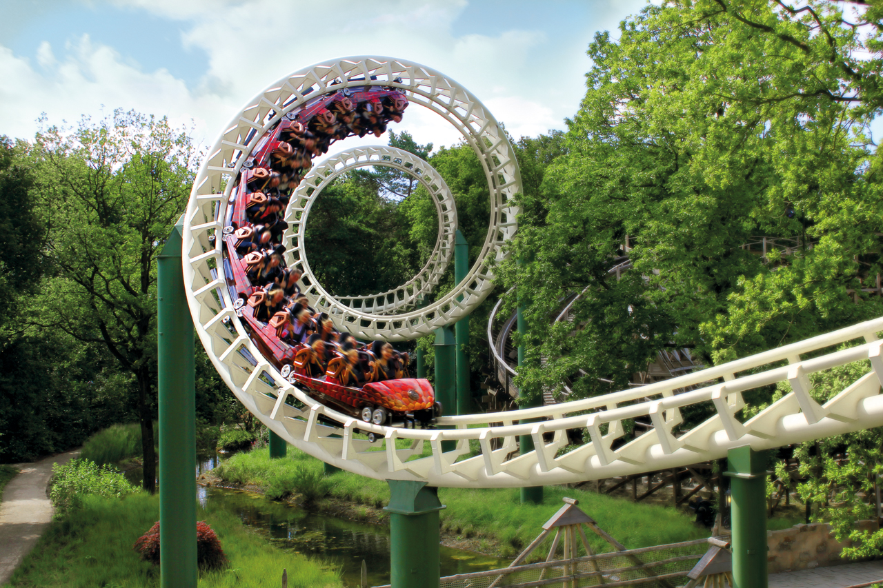 Hoe heet de achtbaan in de Efteling die in 1981 werd geopend