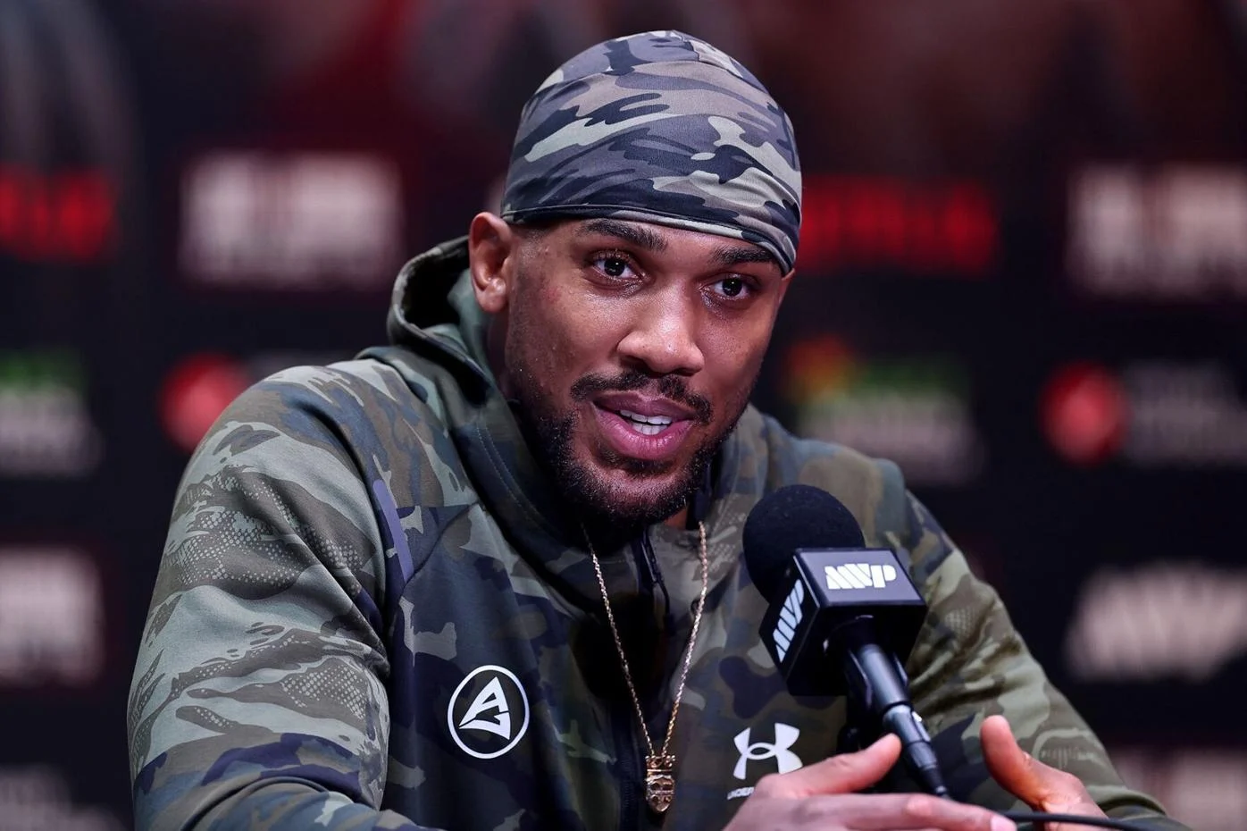 Anthony Joshua spreekt voor het eerst over Nigeria-crash