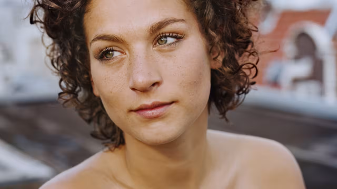 Eva van de Wijdeven dakloos gesignaleerd, zoon bij vader