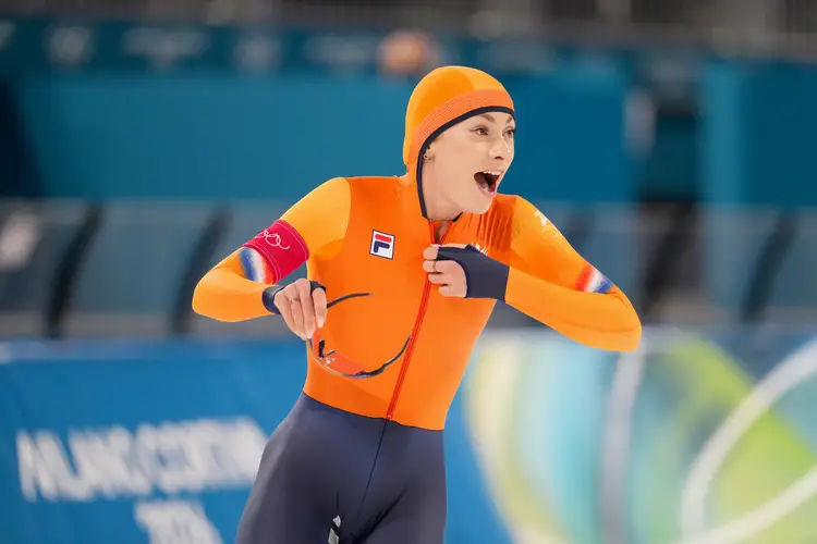 Schaatsen OS 15 feb 2026 NL tijden