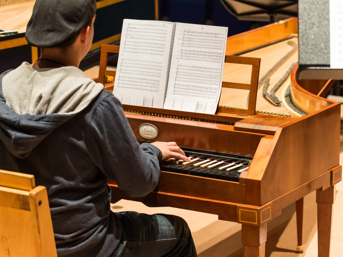 Daarop Doet Een Pianostudent Op Het Conservatorium Examen