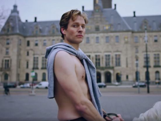 Vincent Karremans Vader, Paard En Achtergrond