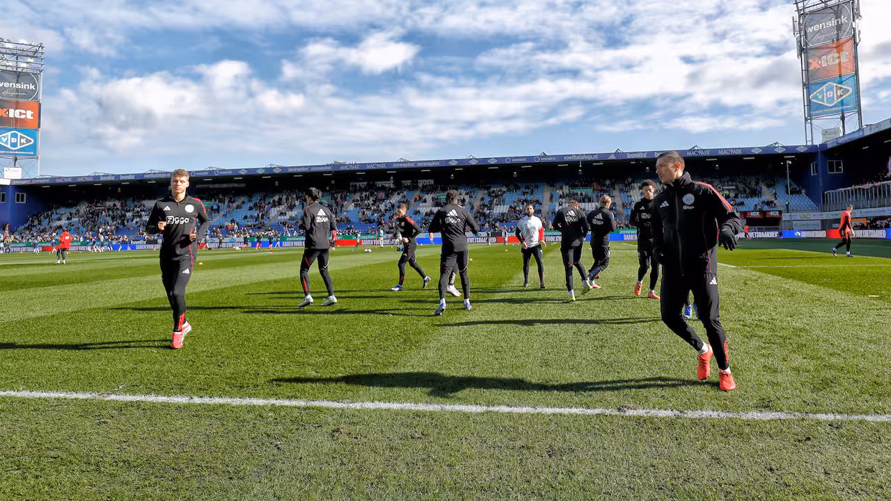Stand PEC Zwolle – Ajax en huidige Eredivisie‑positie