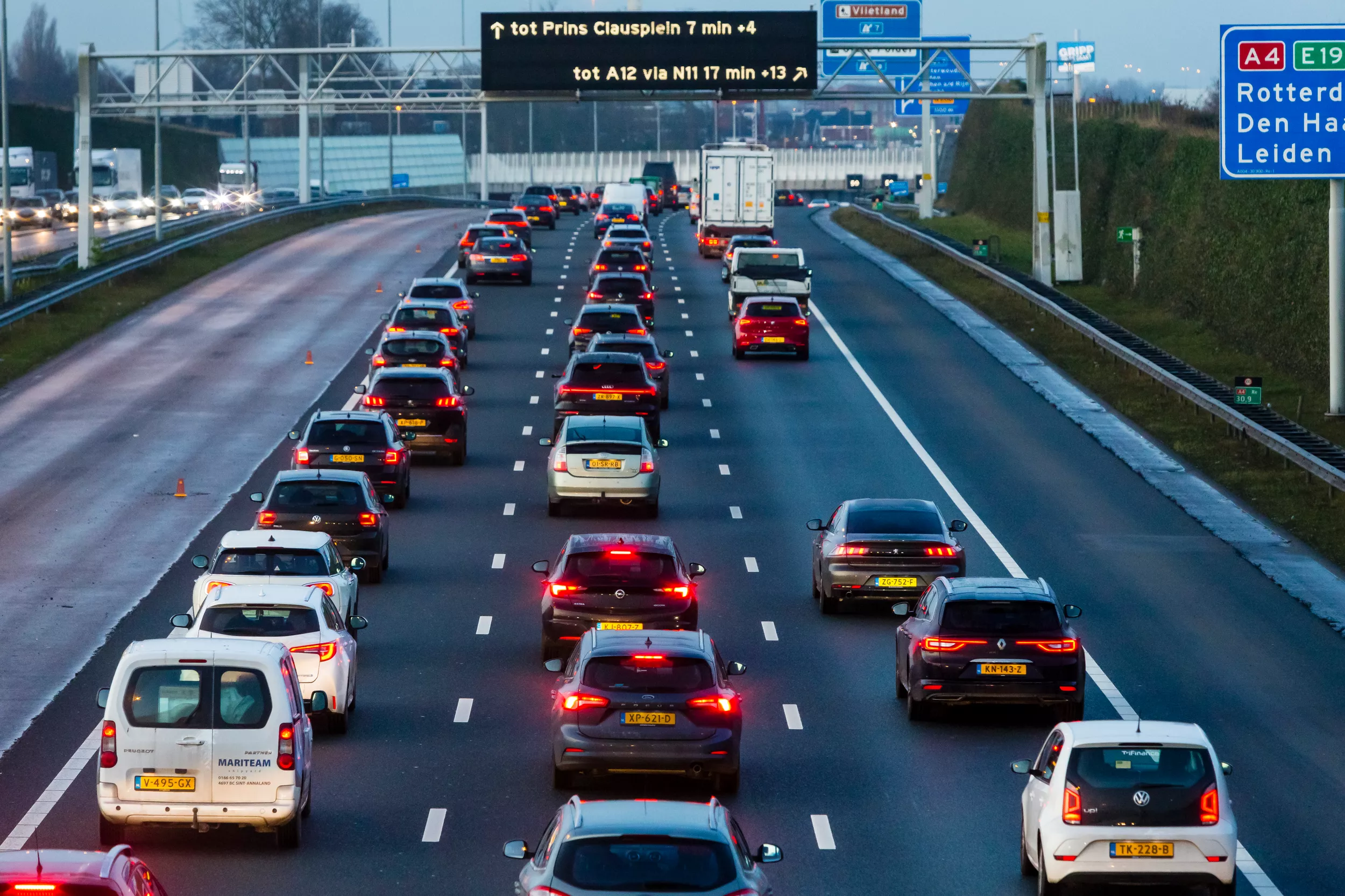 File A28 Vandaag 5 Maart: Lange Vertraging Door Wegschade