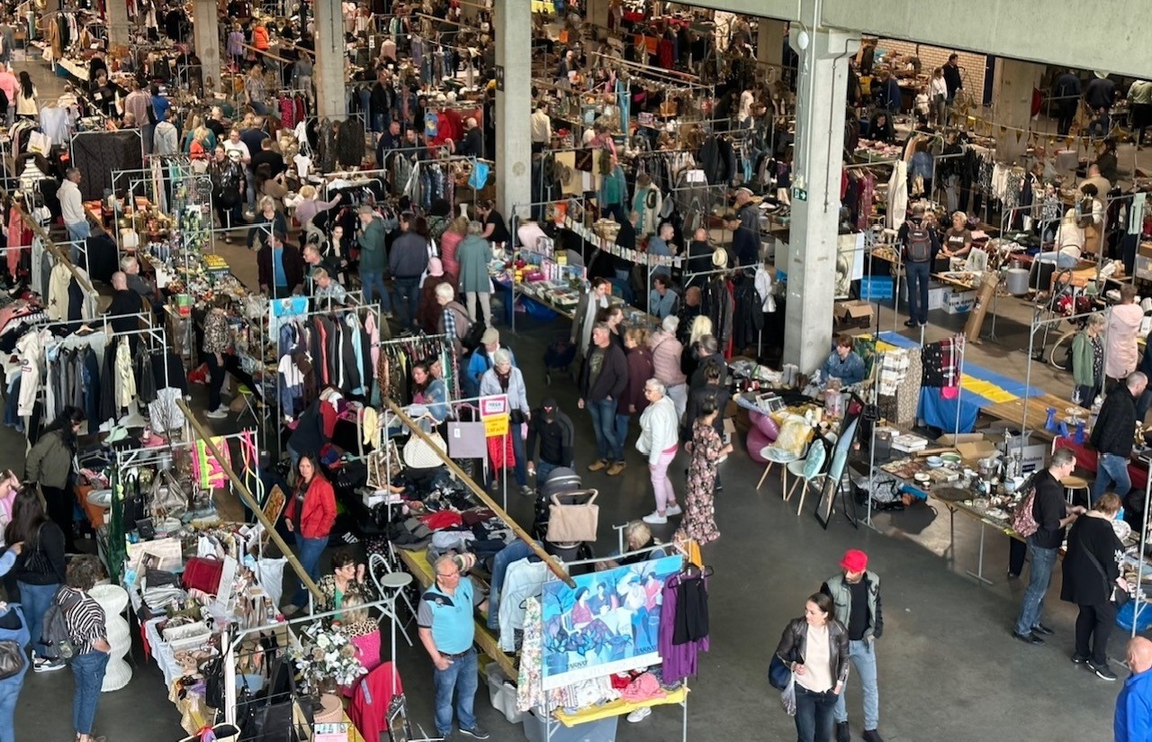 Vlooienmarkt 8 maart locaties openingstijden en markten