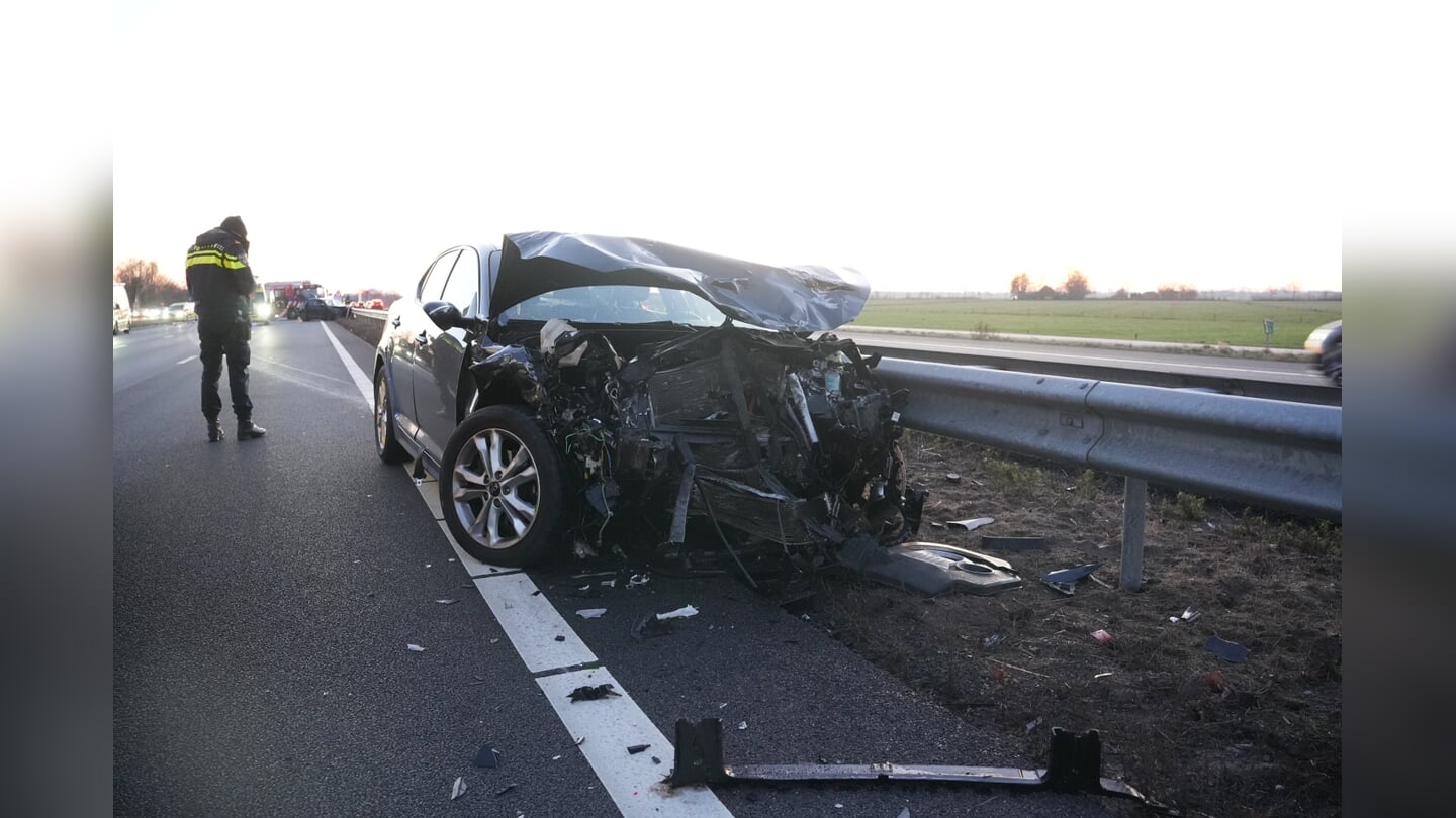 Ongeluk A28 Zwolle Vandaag 12 Maart Verkeer Zoekt Informatie Over Incident