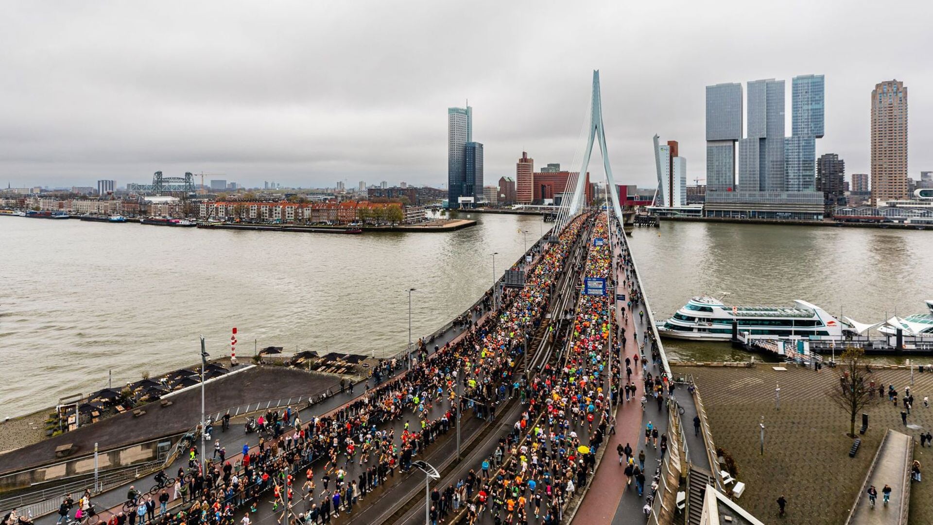 Tot Hoe Laat Is De Marathon Rotterdam 2026 Open? Eindtijd En Finish Uitleg
