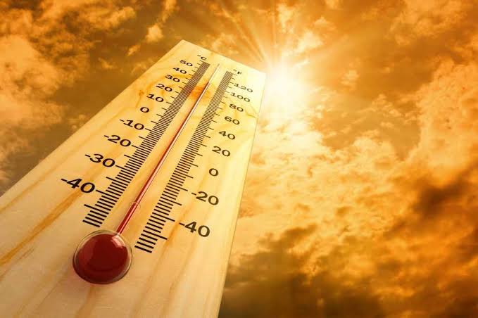 Waarschuwing voor extreem hoge temp KNMI Slaat Alarm