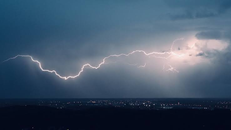 BE-Alert Provincie Vlaams-Brabant Code Oranje Onweer Deze Avond/Nacht: KMI Waarschuwt
